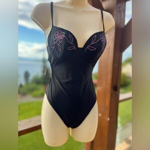 Vintage Dives Soleil Black & Embroidered One Piece!
